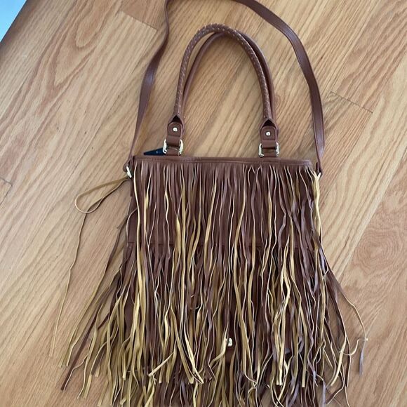Fringe Tote  - Picture 2 of 2